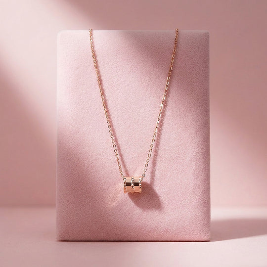 Ribbed Barrel Pendant Necklace | Luxe4525