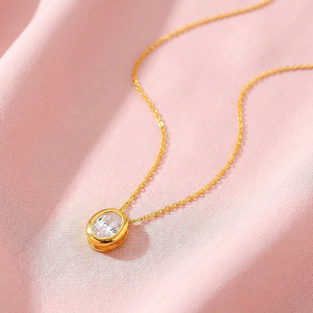 Oval Bezel Solitaire Pendant Necklace | Luxe4527