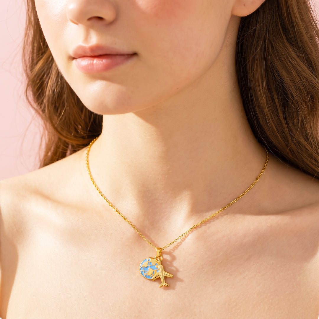 Globe Airplane Travel Charm Pendant Necklace | Gold | Luxe4547