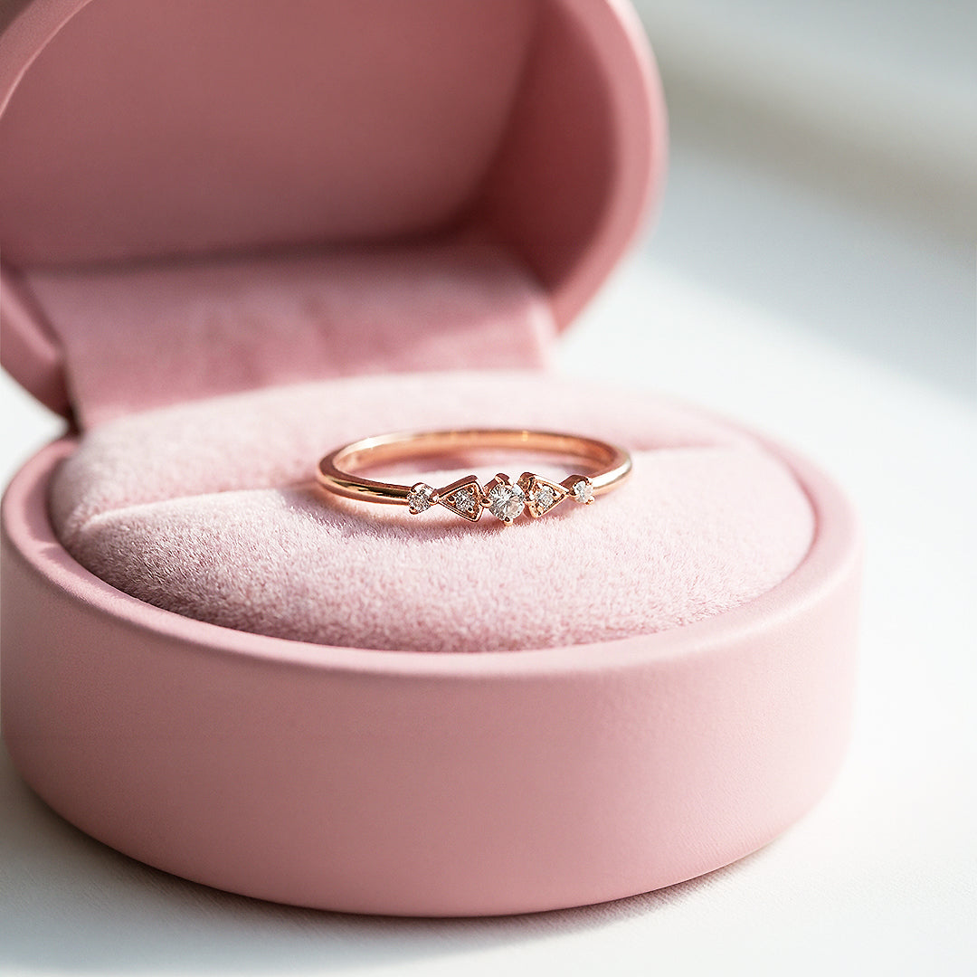Luxe5154 - Rings | Singapore Jewellery, Wedding Rings &amp; Gifts | Same Day Delivery | Tiara.com.sg