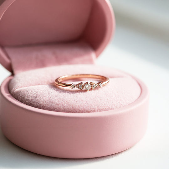 Luxe5154 - Rings | Singapore Jewellery, Wedding Rings &amp; Gifts | Same Day Delivery | Tiara.com.sg