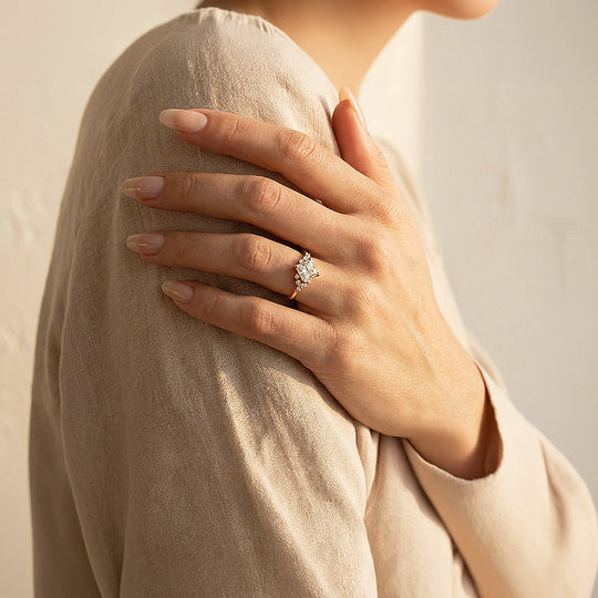 18K Gold Finish Princess Cut Vintage Ring - Luxe5157 - Rings | Singapore Jewellery, Wedding Rings &amp; Gifts | Same Day Delivery | Tiara.com.sg