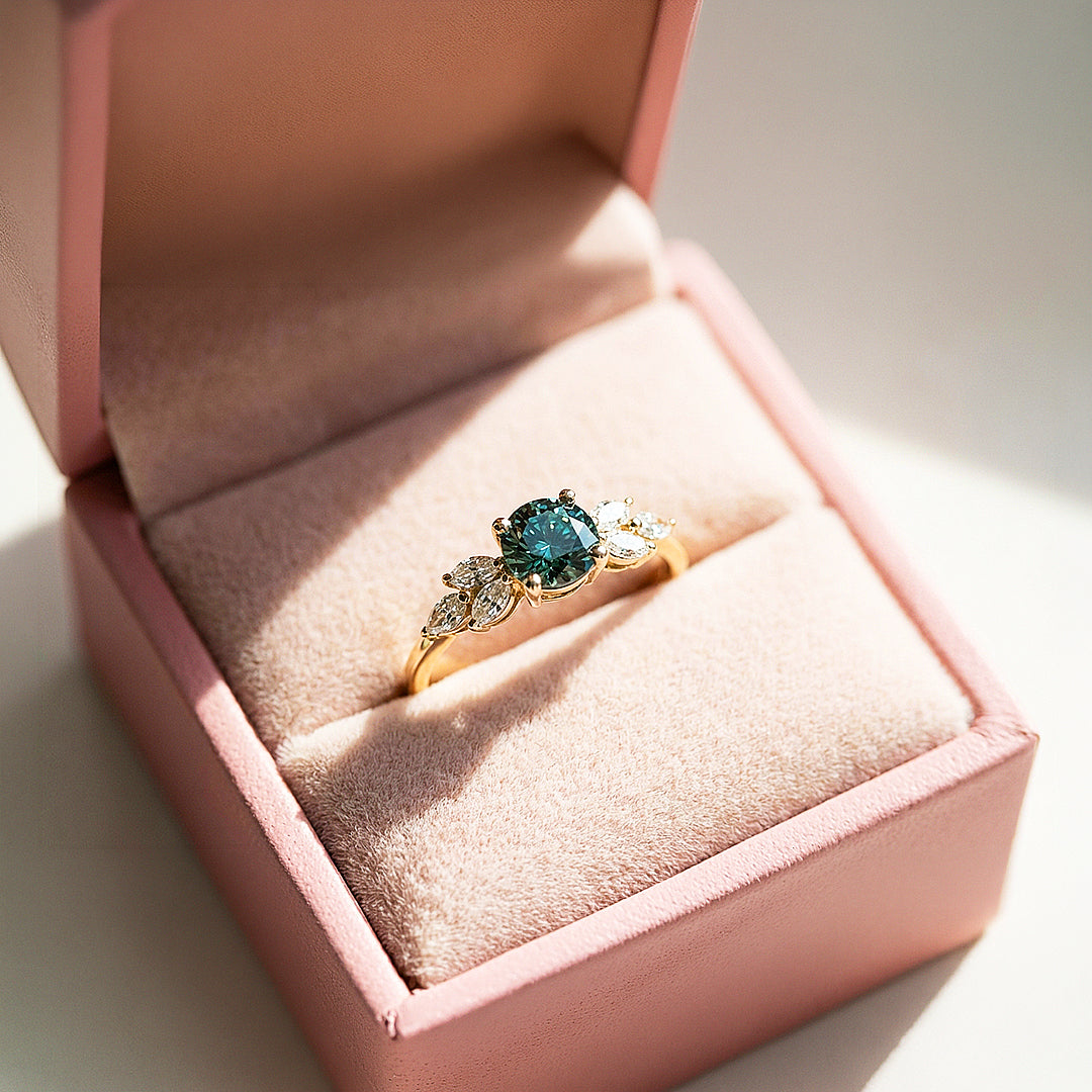 Tealy Green Ring | Round Brilliant Cut | Diamond Simulant | Gold Plating | Luxe5163