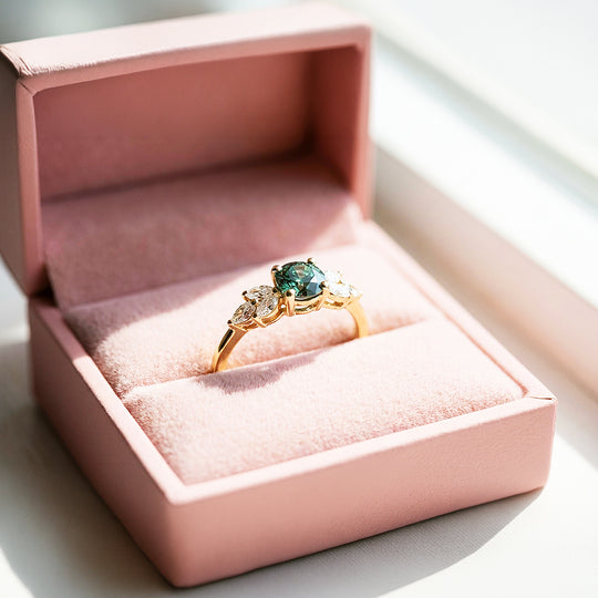 Tealy Green Ring | Round Brilliant Cut | Diamond Simulant | Gold Plating | Luxe5163