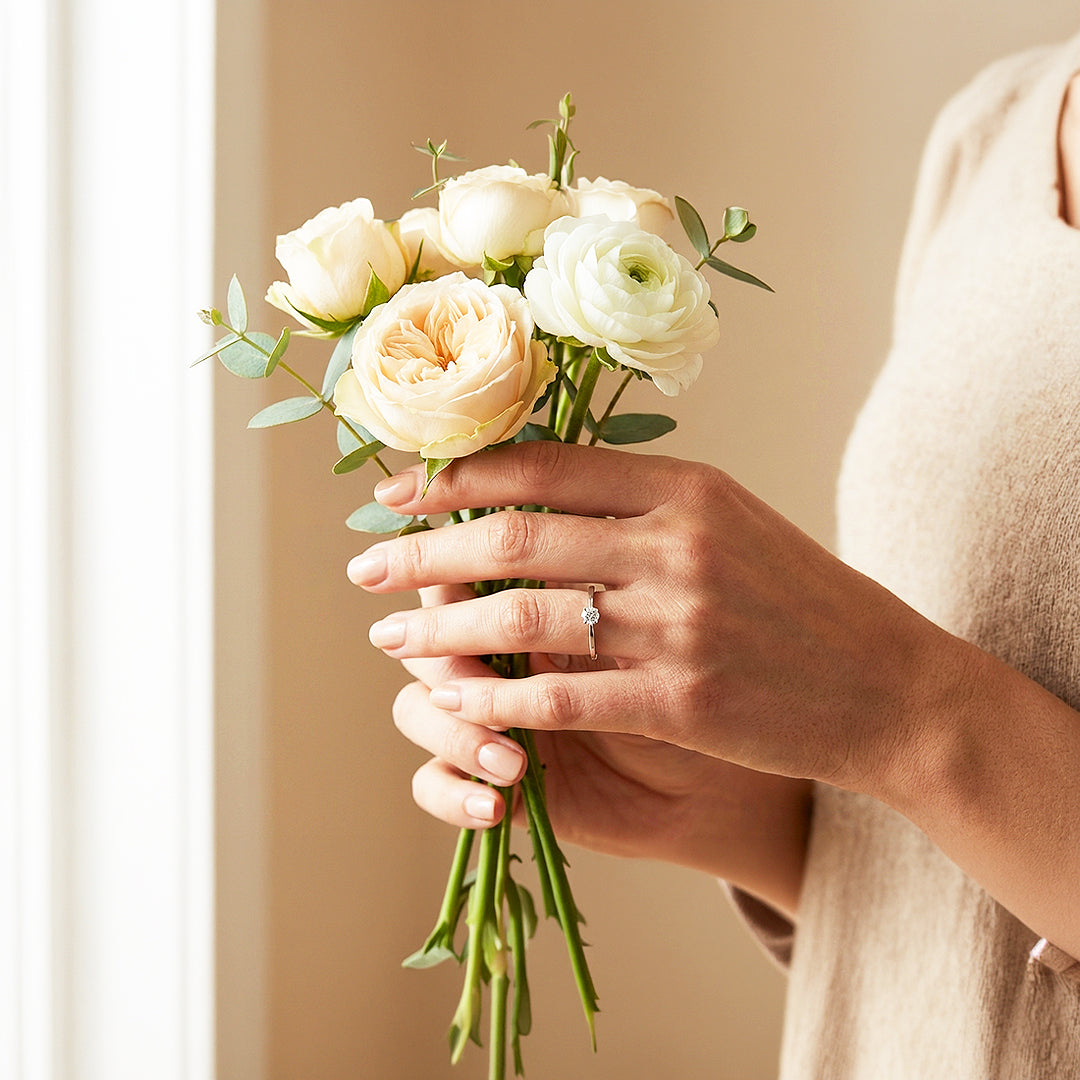 Dainty Solitaire Ring | Diamond Simulant | Titanium Steel | Luxe5169