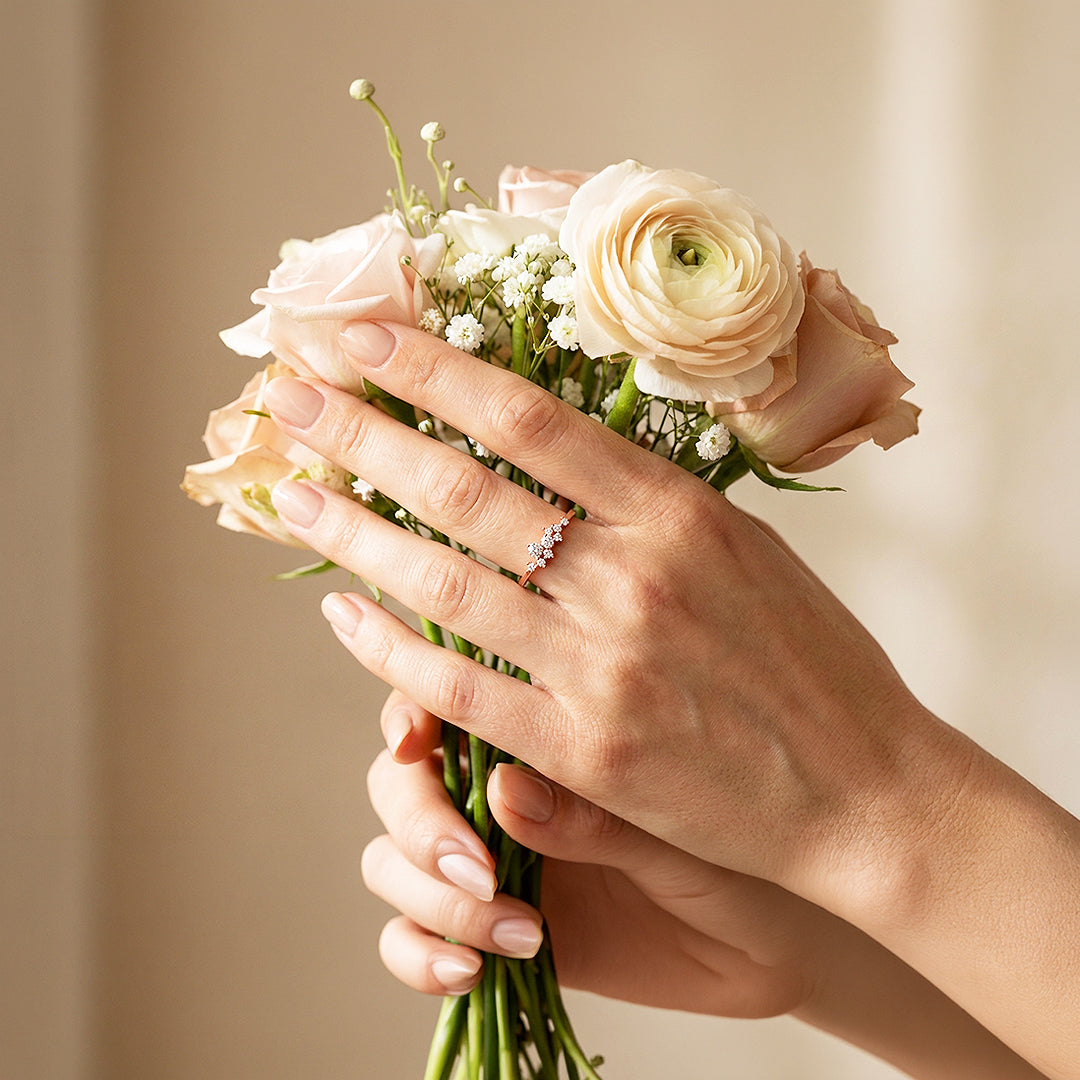 Cluster Ring | Petite Brilliance | Diamond Simulant | Titanium Steel | Luxe5170