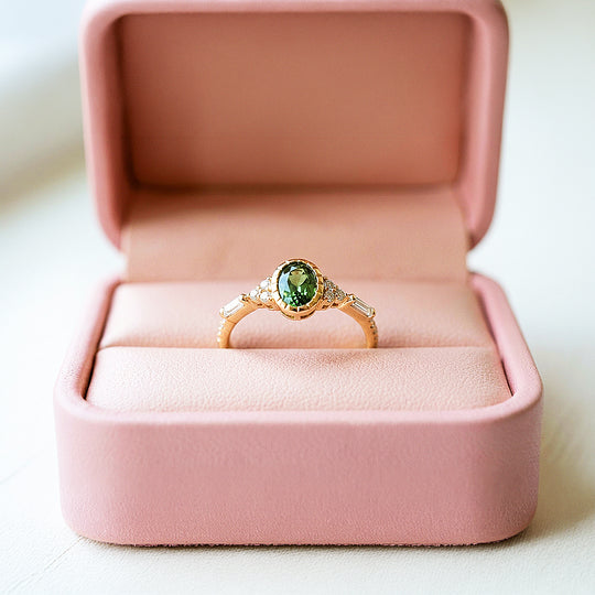 Solitaire Ring | Oval Cut | Peridot Diamond Simulant | Gold Plated | Luxe5178
