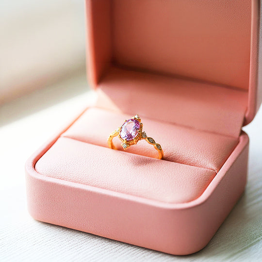 Solitaire Ring | Oval Cut | Amethyst Diamond Simulant | Luxe5179