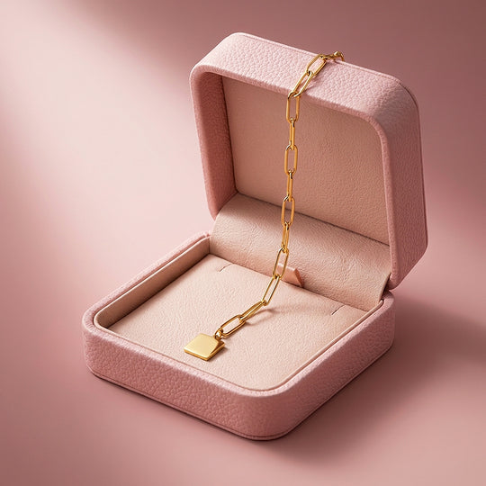Paperclip Link Square Charm Bracelet | Luxe6127
