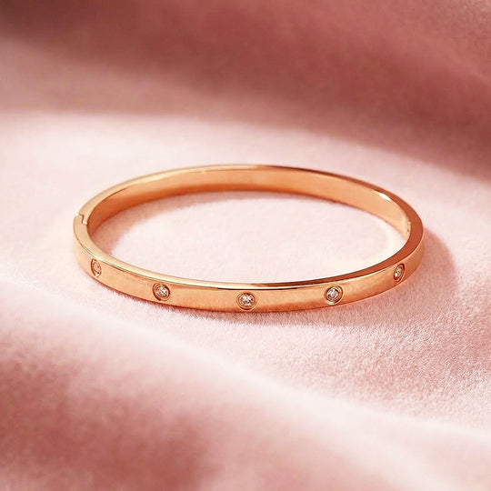 Stellar-Accent Gold Bangle Bracelet | Luxe6158 - bangle | Singapore Jewellery, Wedding Rings &amp; Gifts | Same Day Delivery | Tiara.com.sg