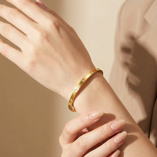 Stellar-Accent Gold Bangle Bracelet | Luxe6158 - bangle | Singapore Jewellery, Wedding Rings &amp; Gifts | Same Day Delivery | Tiara.com.sg