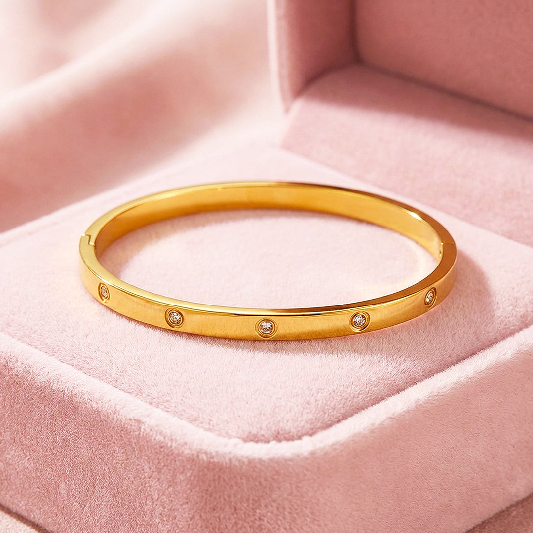 Stellar-Accent Gold Bangle Bracelet | Luxe6158 - bangle | Singapore Jewellery, Wedding Rings & Gifts | Same Day Delivery | Tiara.com.sg