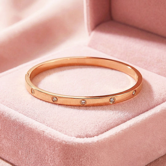 Stellar-Accent Gold Bangle Bracelet | Luxe6158 - bangle | Singapore Jewellery, Wedding Rings &amp; Gifts | Same Day Delivery | Tiara.com.sg