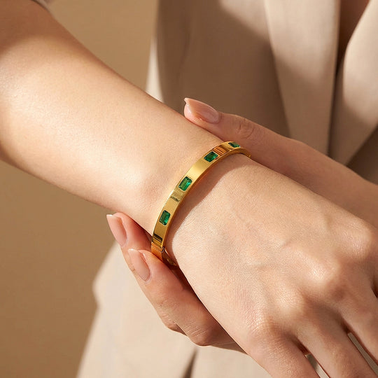 Emerald Baguette Gold Bangle | Luxe6283 - bangle | Singapore Jewellery, Wedding Rings &amp; Gifts | Same Day Delivery | Tiara.com.sg