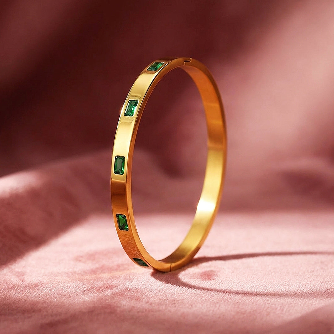 Emerald Baguette Gold Bangle | Luxe6283 - bangle | Singapore Jewellery, Wedding Rings &amp; Gifts | Same Day Delivery | Tiara.com.sg