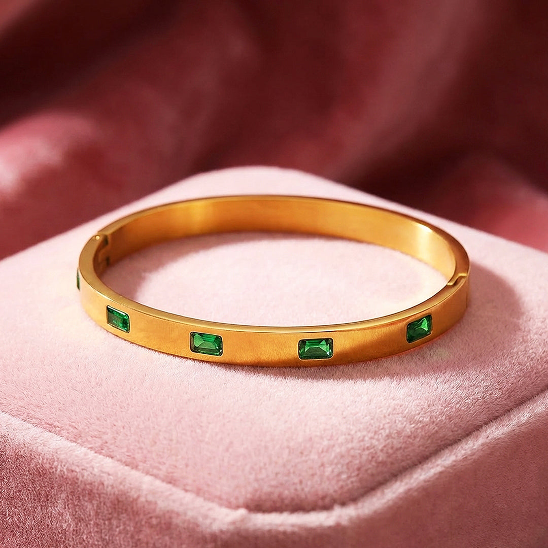 Emerald Baguette Gold Bangle | Luxe6283 - bangle | Singapore Jewellery, Wedding Rings & Gifts | Same Day Delivery | Tiara.com.sg