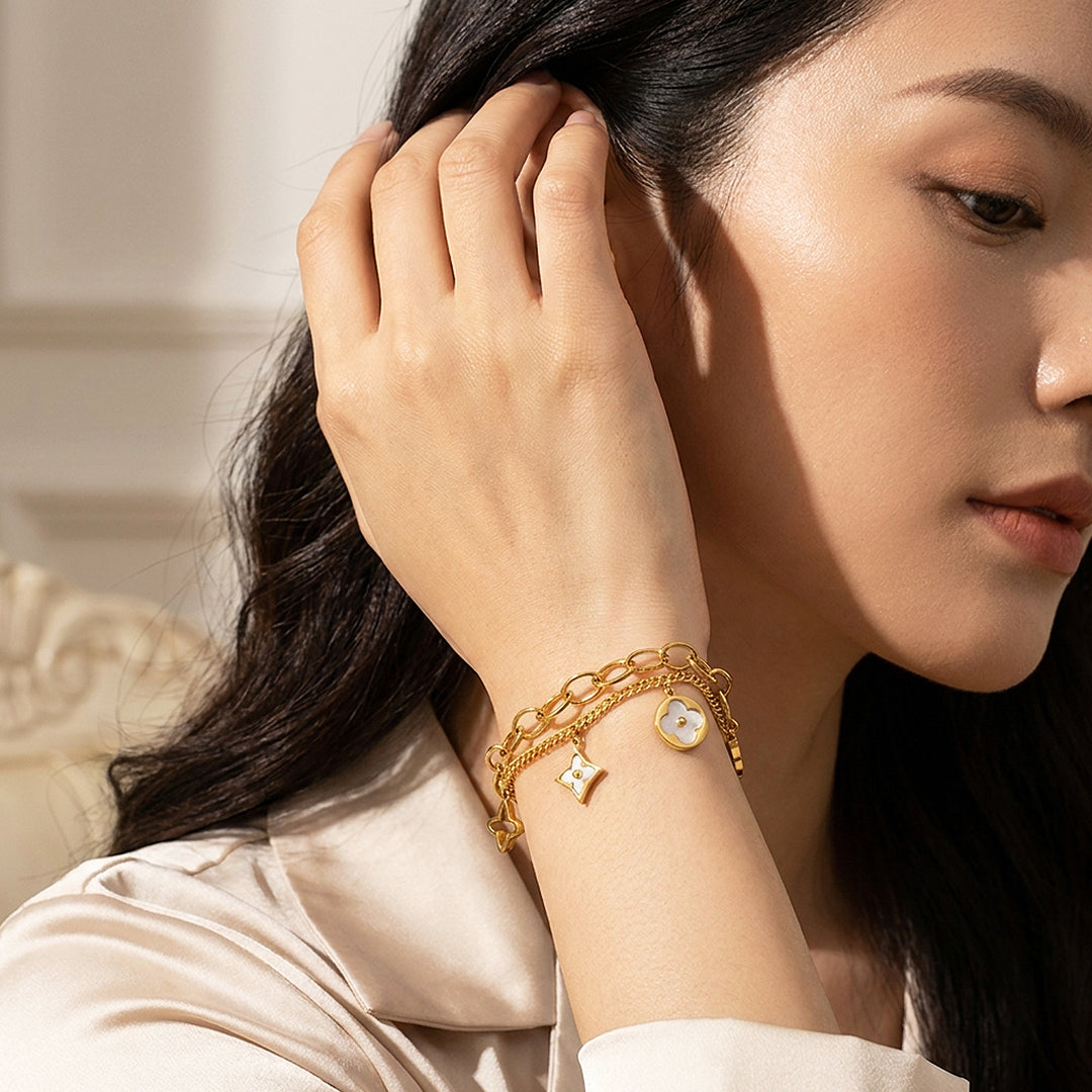 Quatrefoil Bracelet | Mother of Pearl Simulant | Gold | Luxe6358