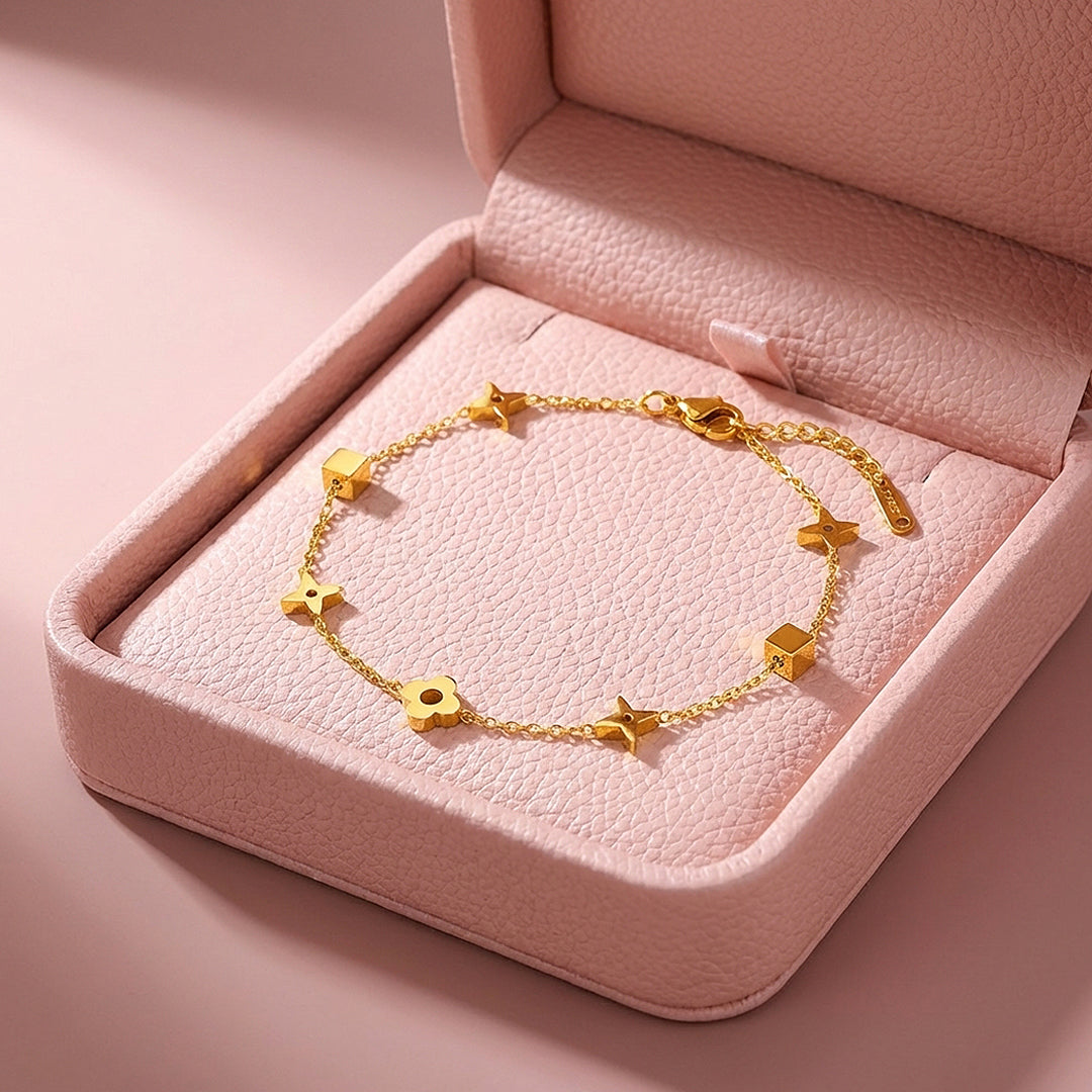 Dainty Motif Charm Bracelet | Luxe6362