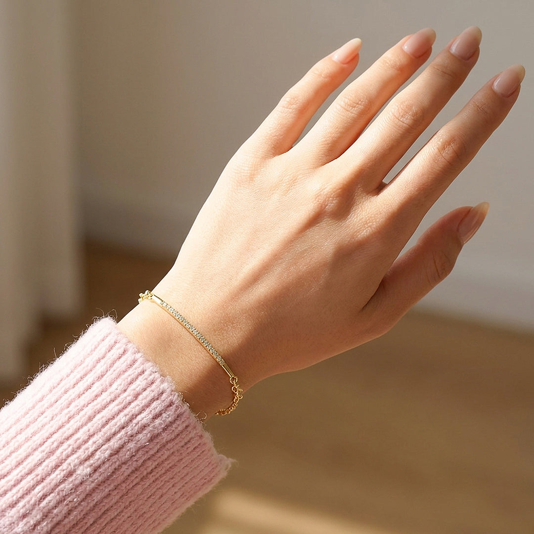 Curved Bar Pavé Chain Bracelet | Luxe6480