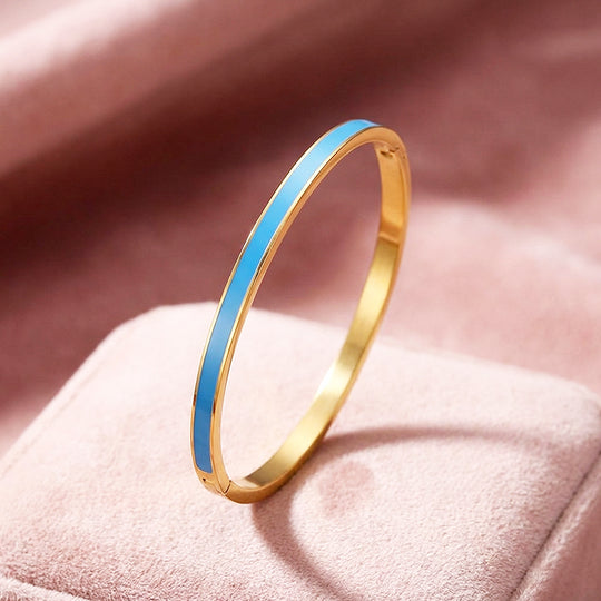 Enamel Inlay Gold Bangle | Luxe6555 - bangle | Singapore Jewellery, Wedding Rings &amp; Gifts | Same Day Delivery | Tiara.com.sg