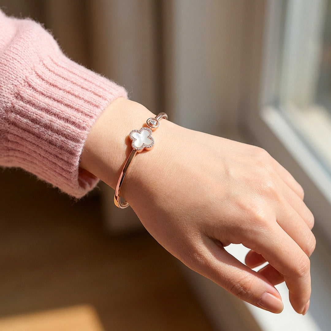 Clover Inlay Cuff | Luxe6556 - bangle | Singapore Jewellery, Wedding Rings &amp; Gifts | Same Day Delivery | Tiara.com.sg