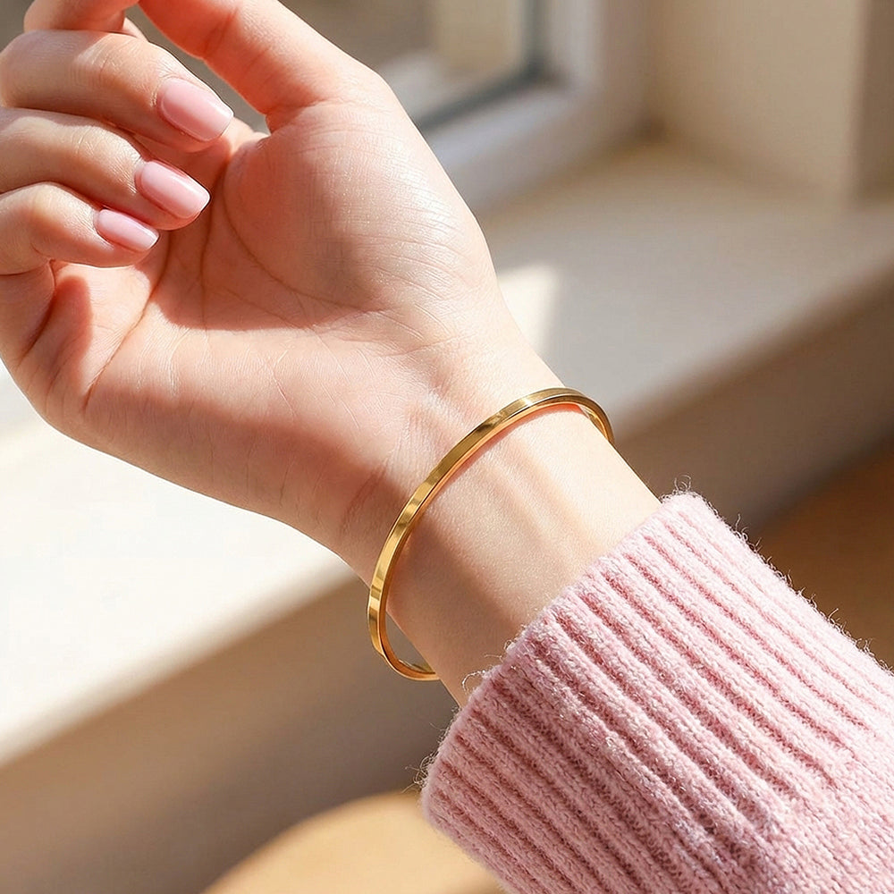 Slim High-Polish Gold Bangle | Luxe6559 - bangle | Singapore Jewellery, Wedding Rings & Gifts | Same Day Delivery | Tiara.com.sg