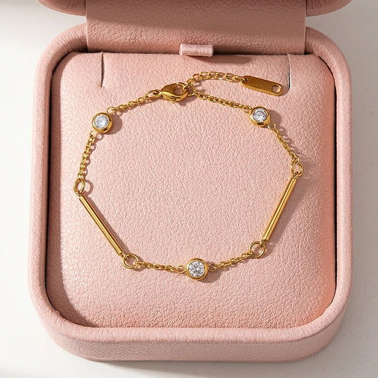 Minimalist Gold Bar &amp; Station Chain Bracelet | Luxe6571