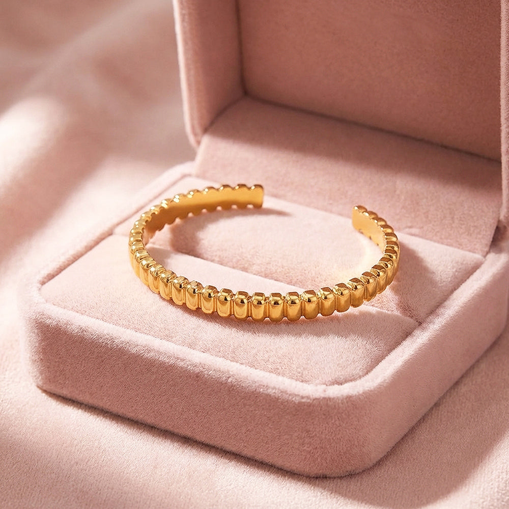 Sculptural Gold Ridged Cuff Bangle | Luxe6573