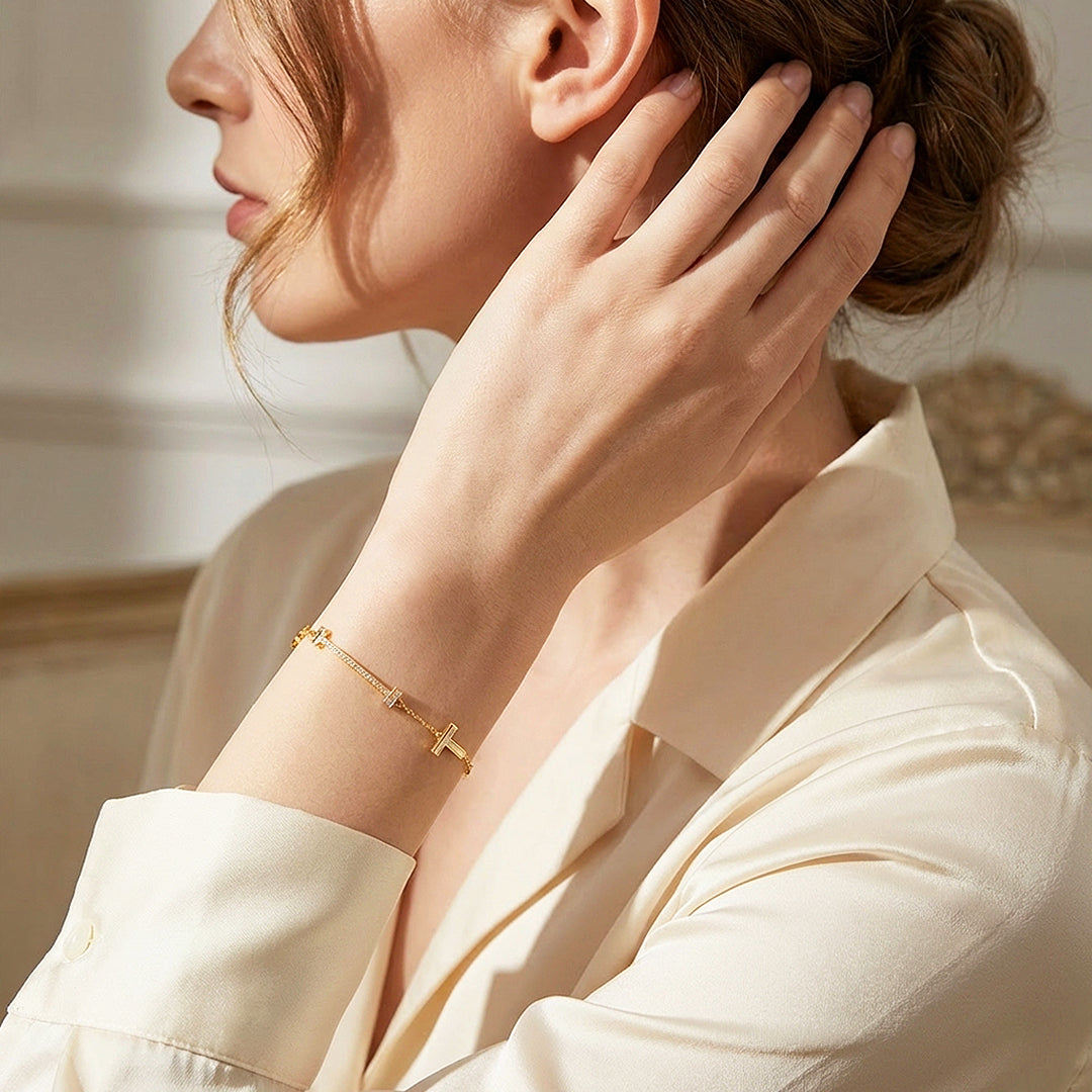 T-Bar Smile Pavé Chain Bracelet | Luxe6615