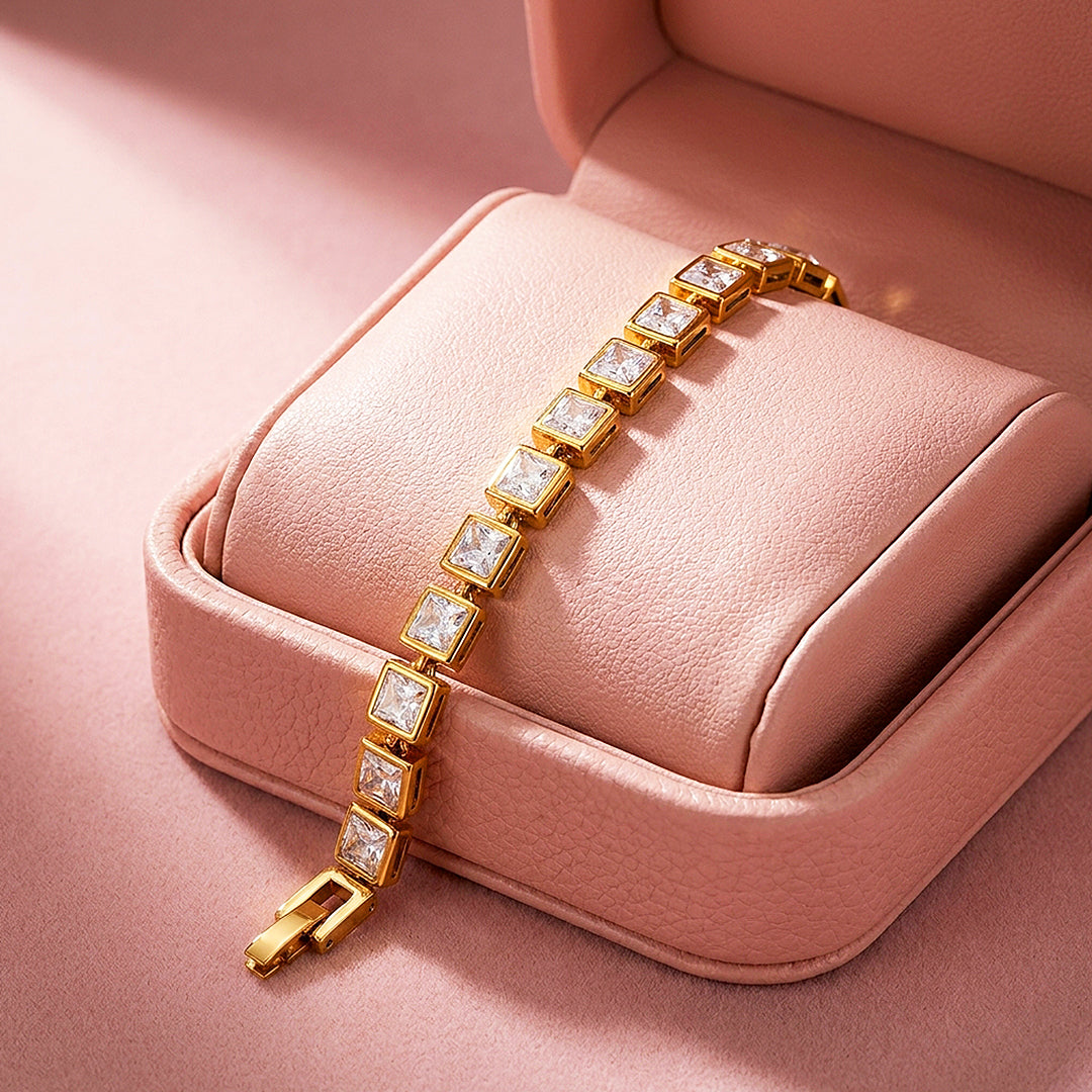 Princess-Cut Bezel Tennis Bracelet | Diamond Simulant | Luxe6637