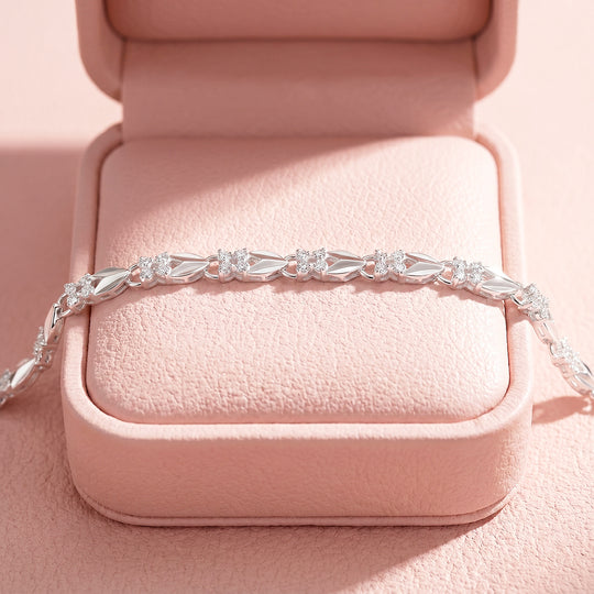 Silver Clover &amp; Leaf Bracelet | Diamond Simulant | Luxe6655