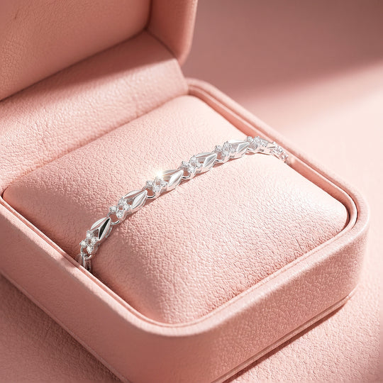 Silver Clover &amp; Leaf Bracelet | Diamond Simulant | Luxe6655