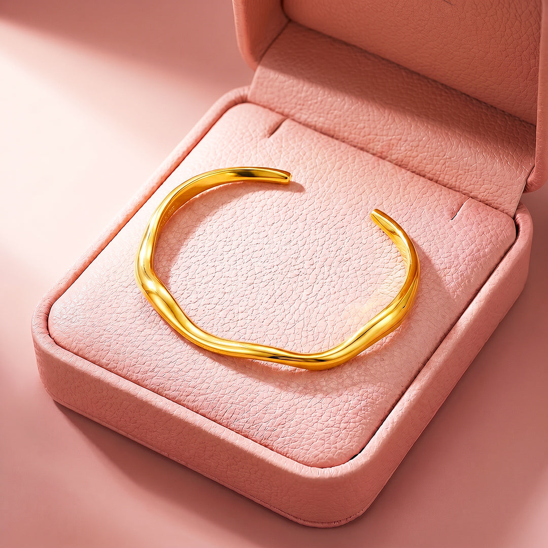 Fluid Wave Gold Cuff Bangle | Luxe6664