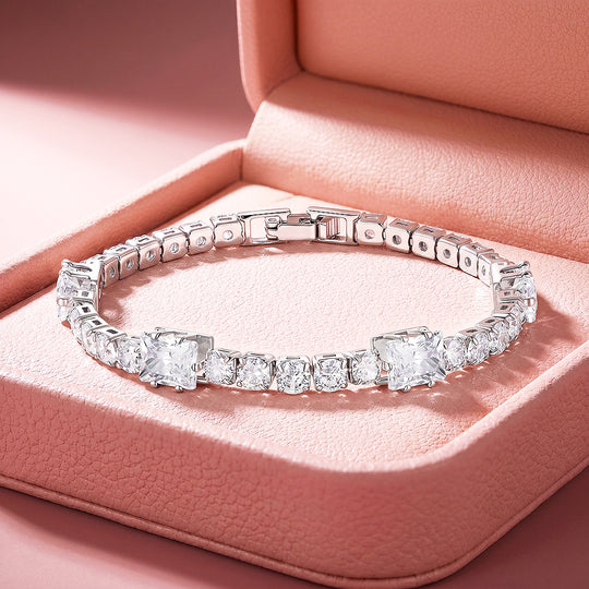 Alternating Princess &amp; Round Tennis Bracelet | White Diamond Simulant | Luxe6671