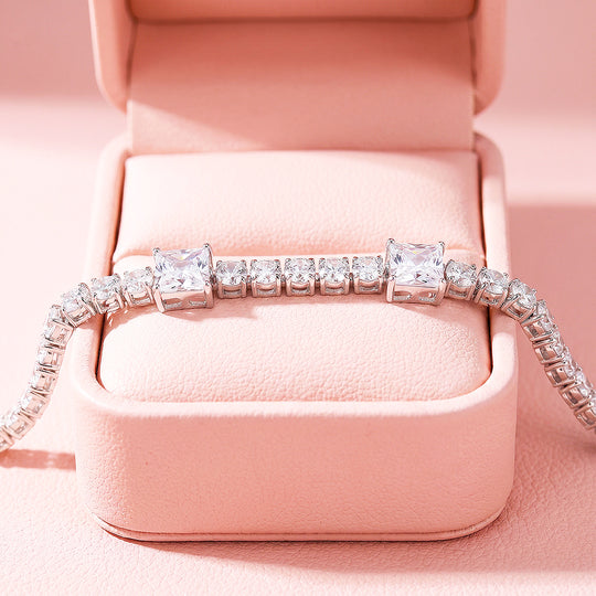Alternating Princess &amp; Round Tennis Bracelet | White Diamond Simulant | Luxe6671