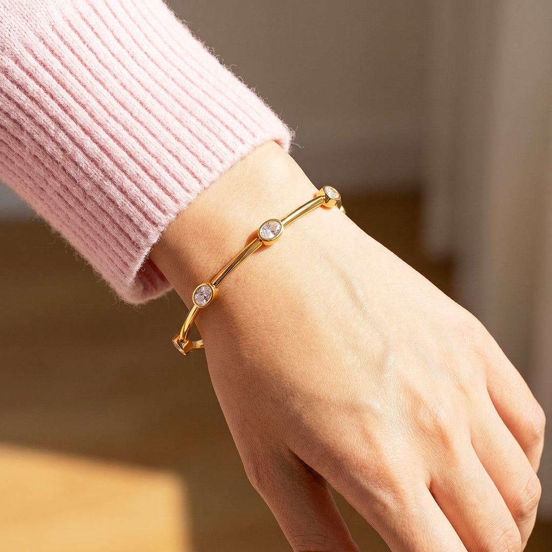 Oval Bezel Bar-Link Bracelet | White Diamond Simulant | Luxe6676