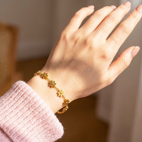 Daisy Flower Charm Chain Bracelet | Luxe6680