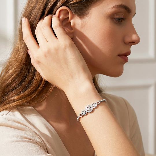 Pavé Hearts Circle Adjustable Bead Bracelet | Luxe6716