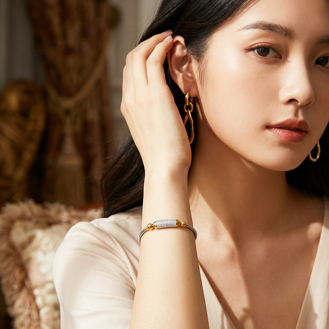 Pavé Cylinder Adjustable Chain Bracelet | Luxe6719
