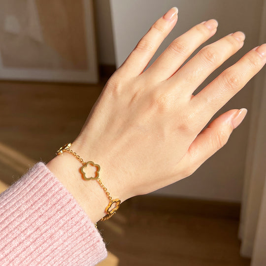 Five Clover Station Chain Bracelet | Luxe6725