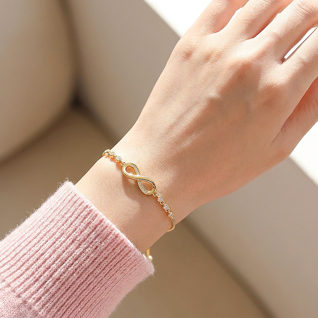 Infinity Slider Bracelet | Women&