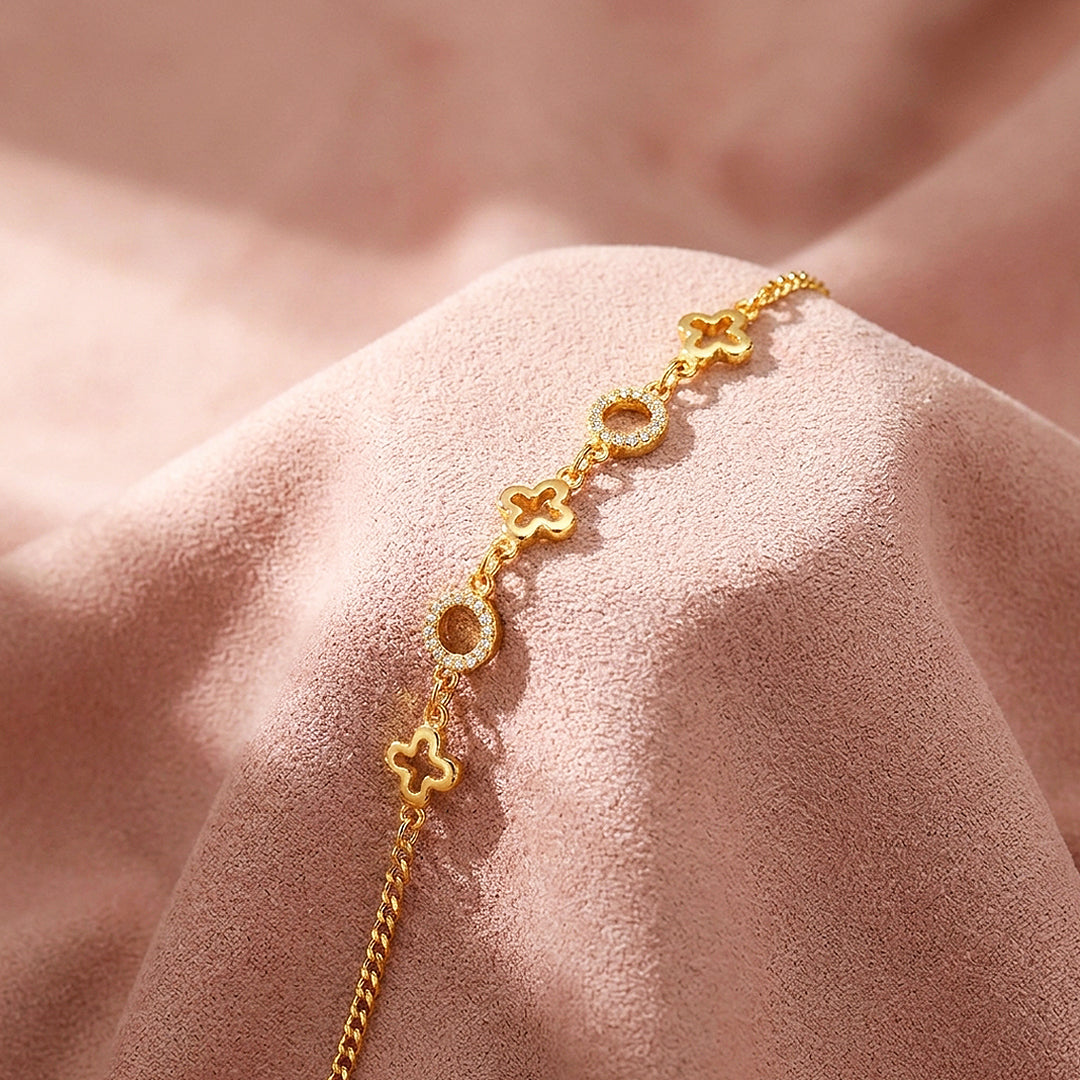 Clover Cross and Pavé Ring Chain Bracelet | Women&