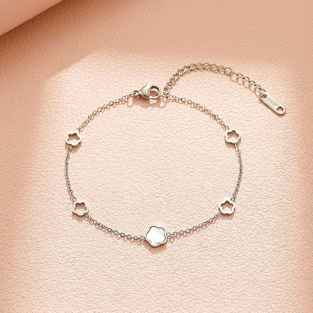 Mother of Pearl Clover Chain Bracelet | Women&