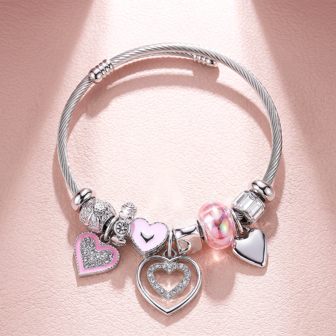 Heart Charm Cuff Bracelet | Luxe6776