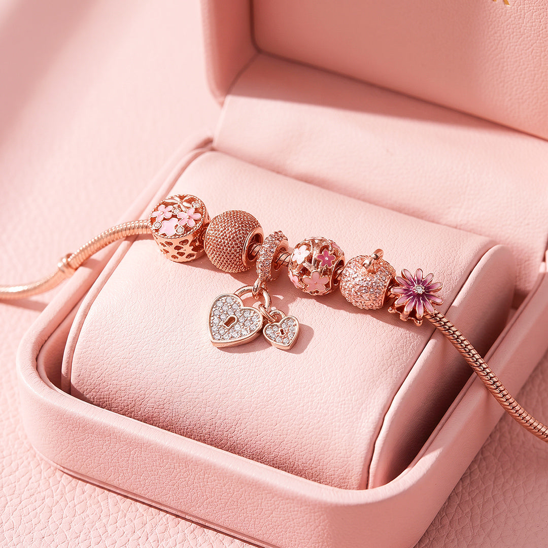 Rose Gold Floral Lock Charm Bracelet | Luxe6777