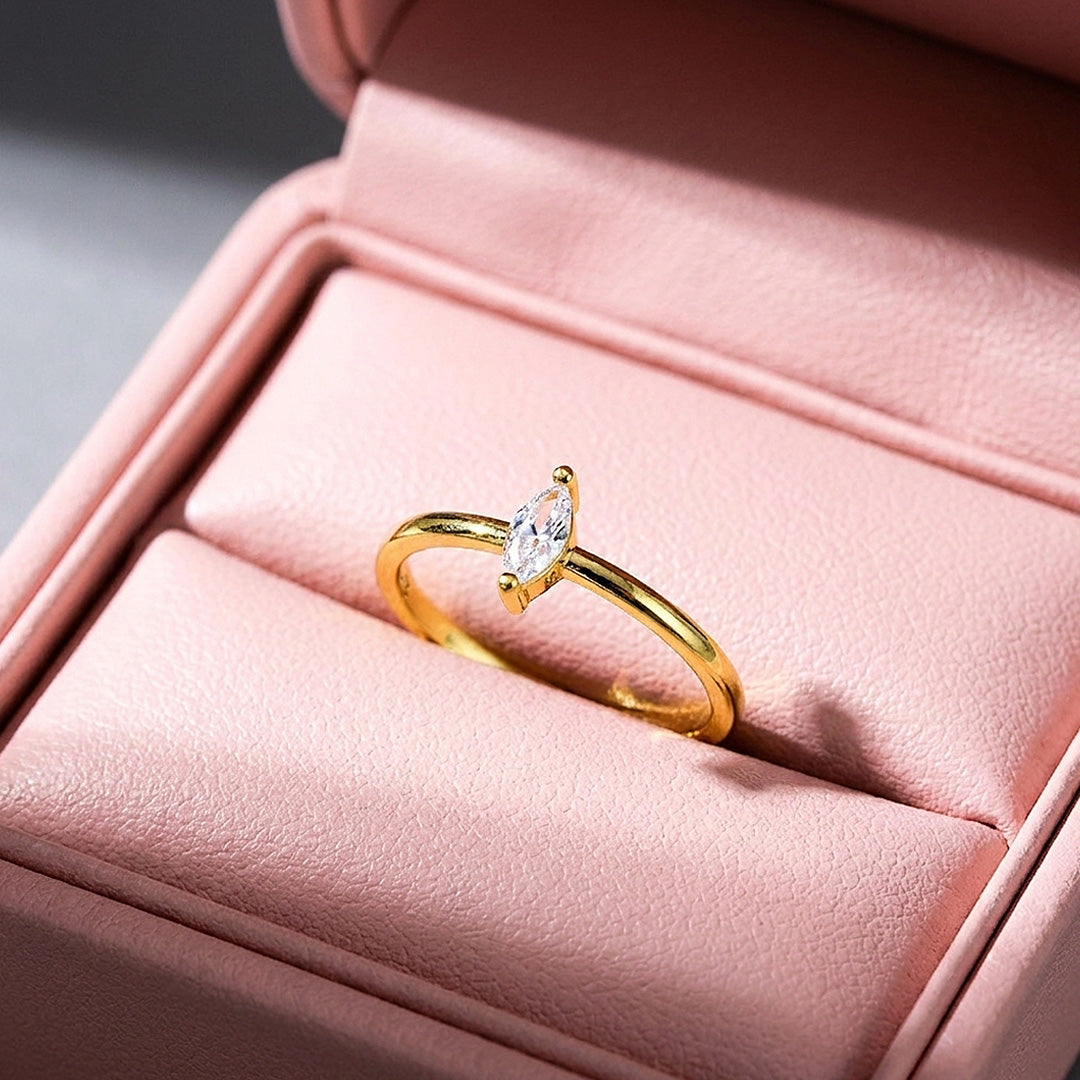 Marquise Solitaire Minimalist Band | Women&