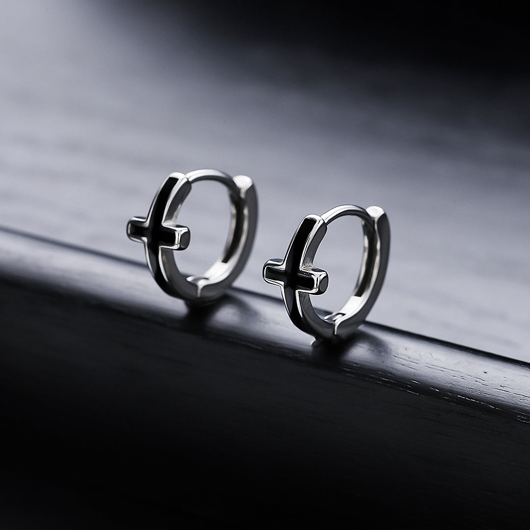 ME1007 - Earrings | Singapore Jewellery, Wedding Rings & Gifts | Same Day Delivery | Tiara.com.sg