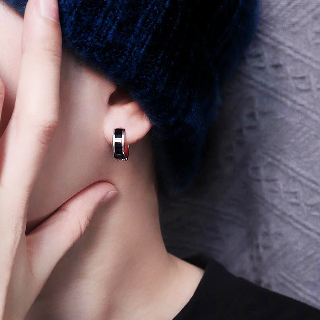 ME1010 - Earrings | Singapore Jewellery, Wedding Rings & Gifts | Same Day Delivery | Tiara.com.sg