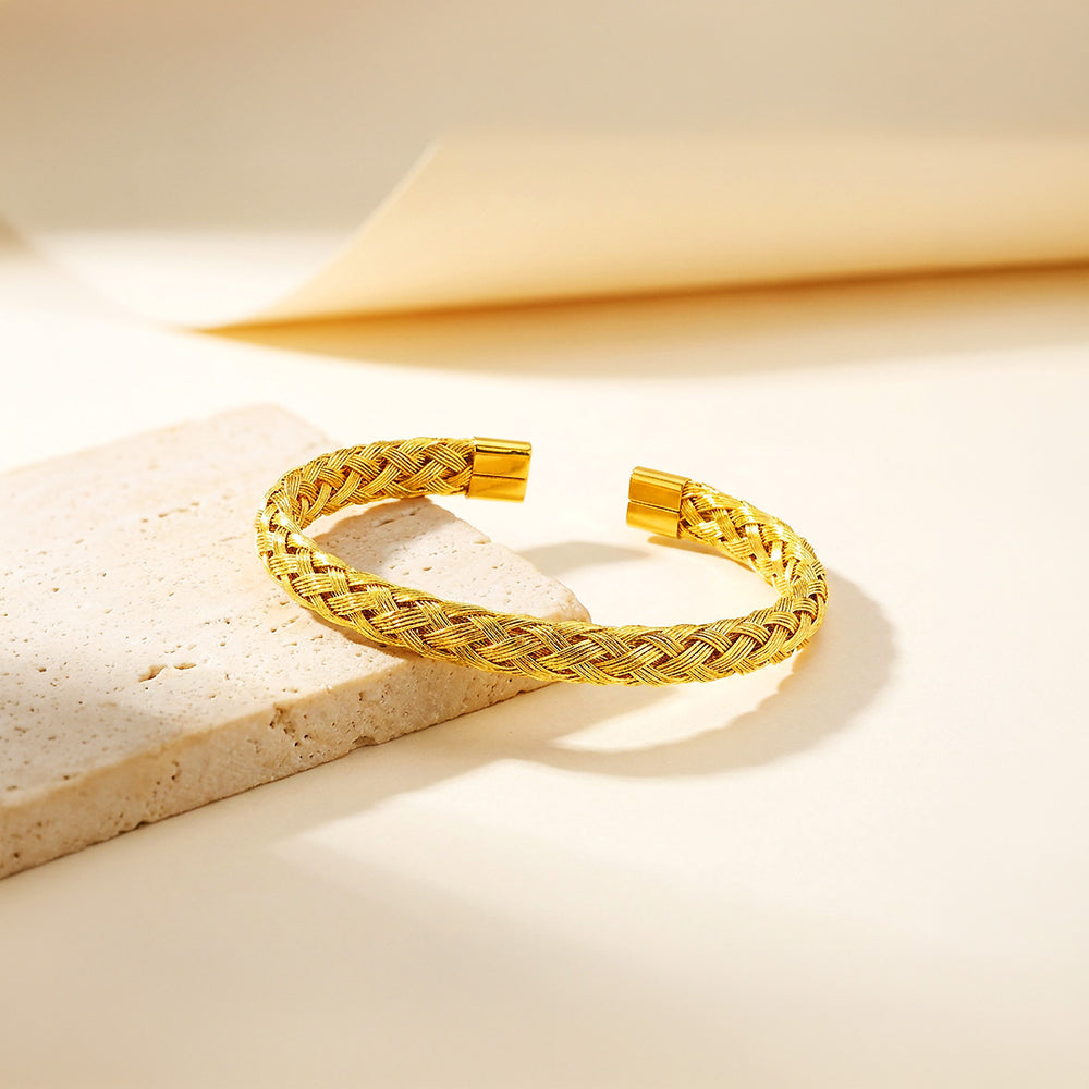 Maverick Twist | Men's Cuff