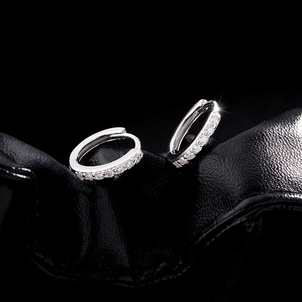 Prm8101: The Moissanite Pave Huggie Hoops